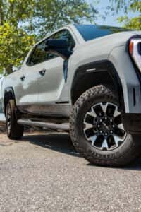 Sierra EV 4-wheel-steer