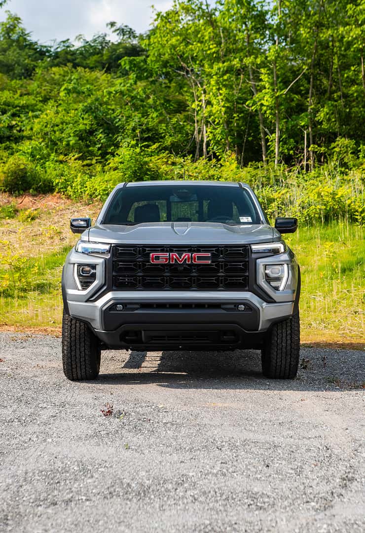 GMC Canyon Elevation
