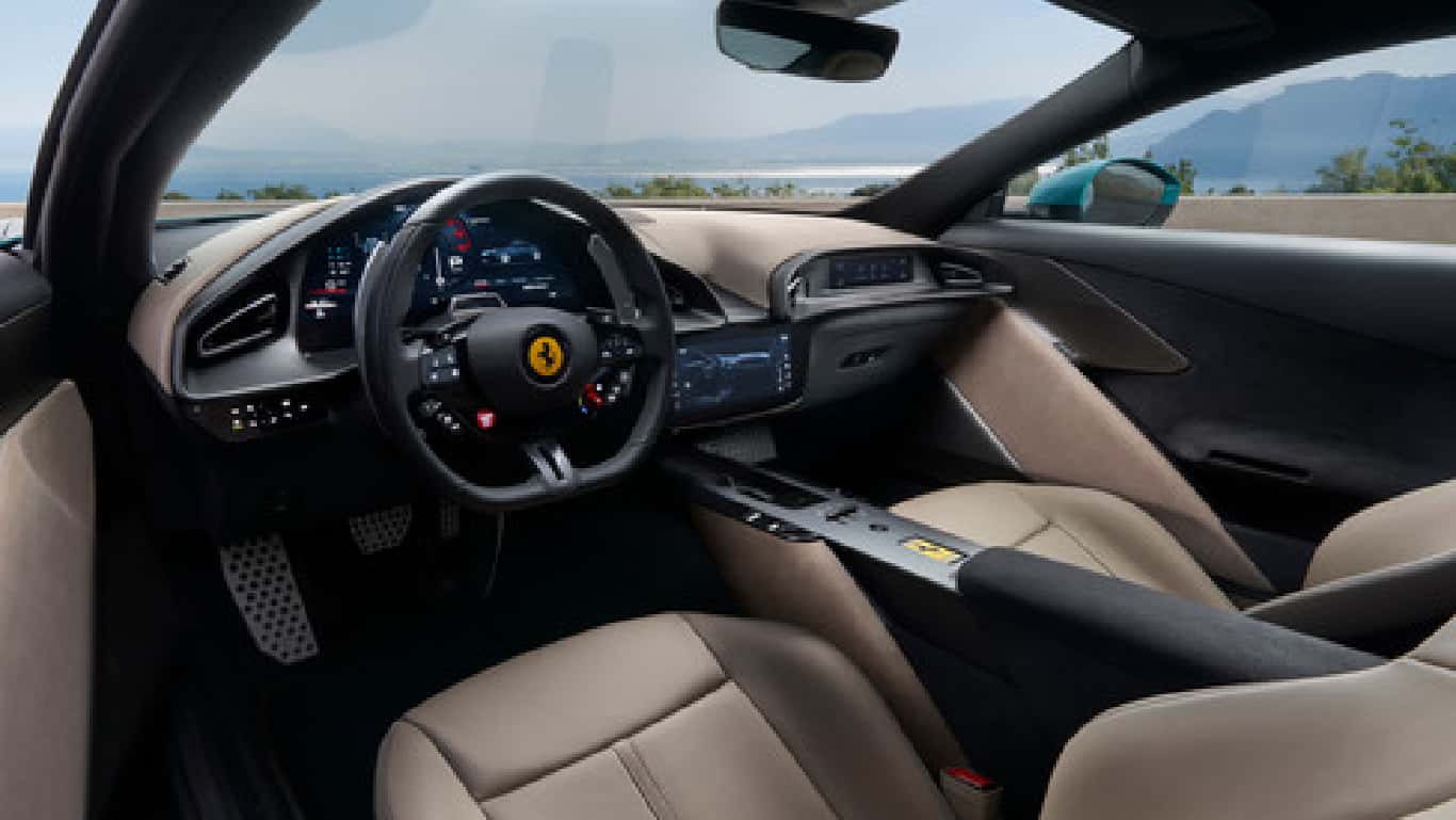 Ferrari Amalfi Interior