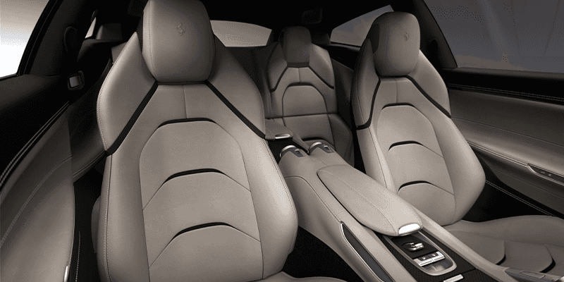 Ferrari GTC4Lusso seats 