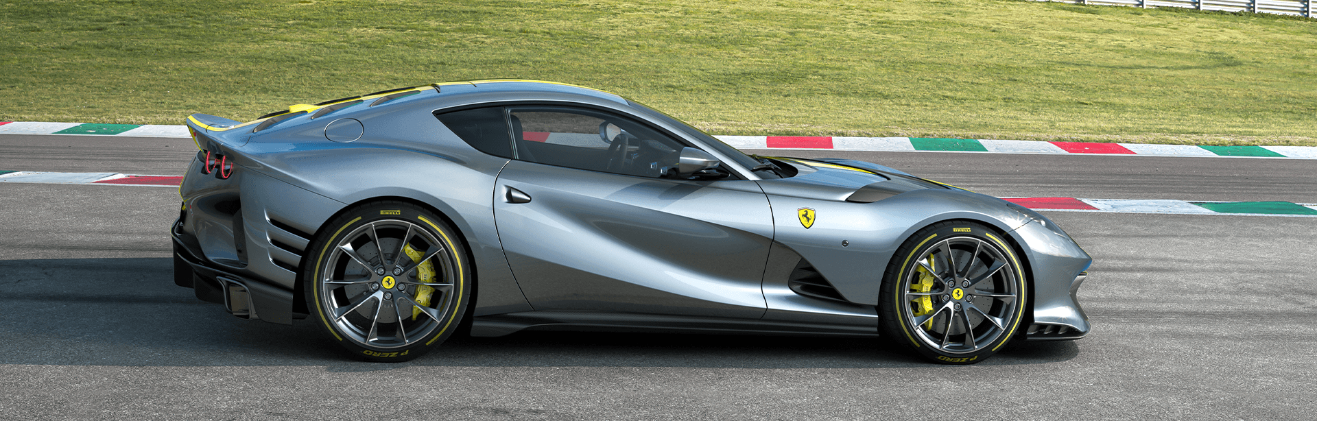 Ferrari 812 Competizione 