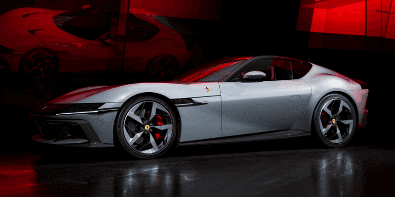 ferrari 12cilindri coupe