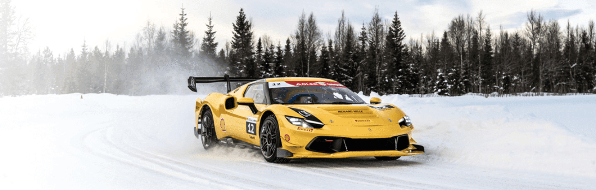 Corso Pilota on ice challenge car