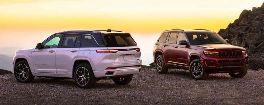 2022-All-New-Grand-Cherokee-Gallery-Exterior-Lineup-Summit-Reserve-and-Trailhawk-4xe