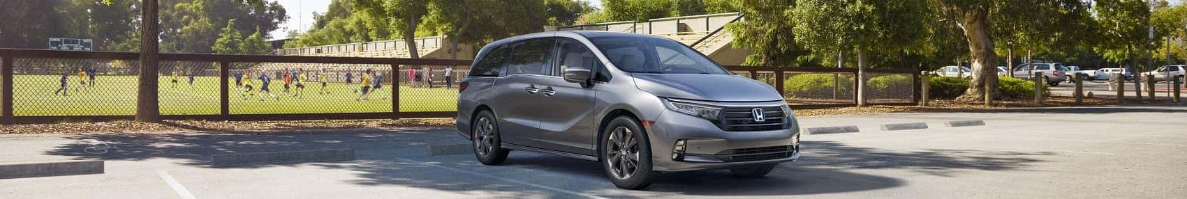 Honda Odyssey vs Toyota Sienna
