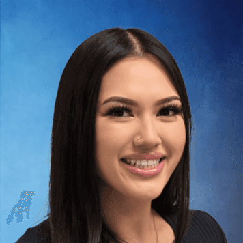 Susan  Tran