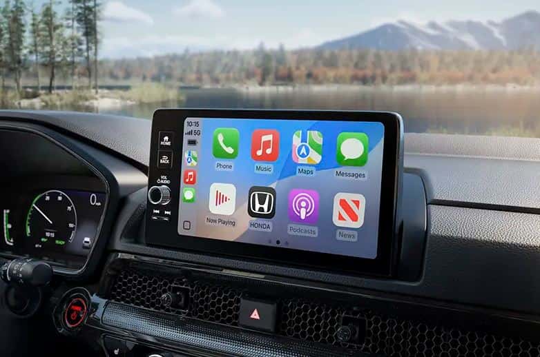Tech like Apple CarPlay inside the 2026 Honda CR-V