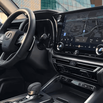 2026 Lexus TX Infotainment & Steering Wheel