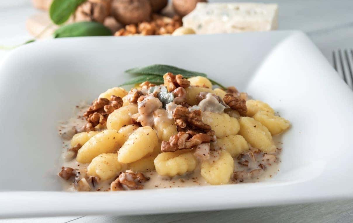 Honey Gnocchi wiGorgonzola Cream Sauce
