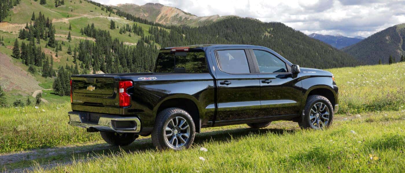 2025 Chevy Silverado 1500 Exterior Field Away