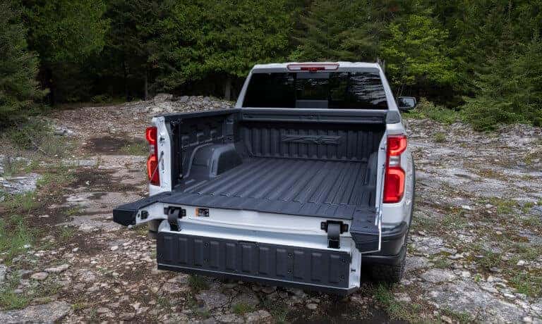 2026 Chevy Silverado1500 Tailgate Open