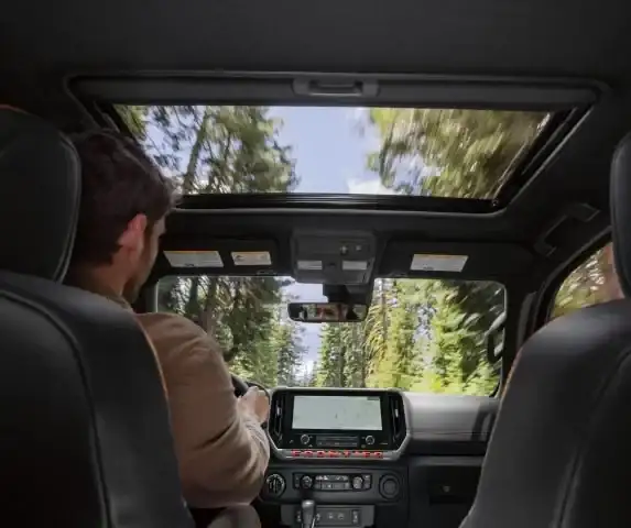 2026 Nissan Frontier interior glass moonroof