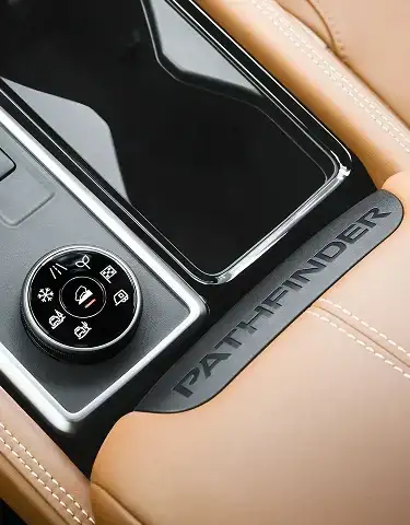 2026 Nissan Pathfinder intelligent 4WD terrain mode selector dial, close up