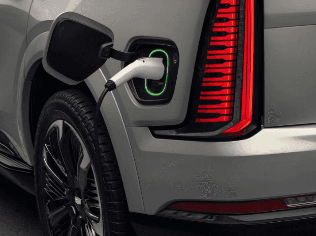 2024 Cadillac Lyriq charging