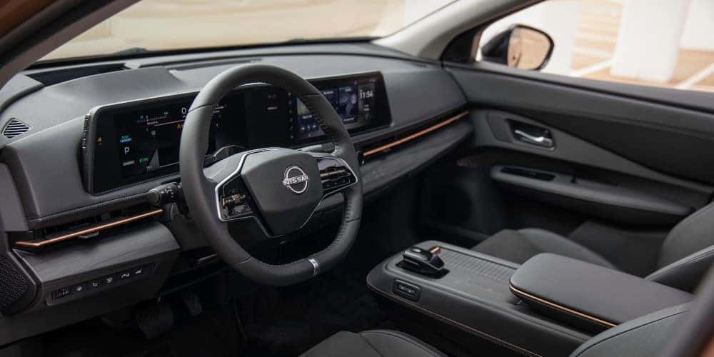 https://di-uploads-pod36.dealerinspire.com/nissanofrochesterinc/uploads/2022/09/2023-Nissan_Ariya_interior-o.jpg