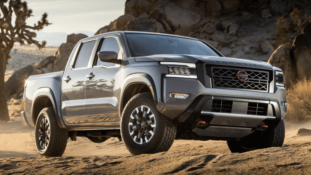 2024 Nissan Frontier Front Side View