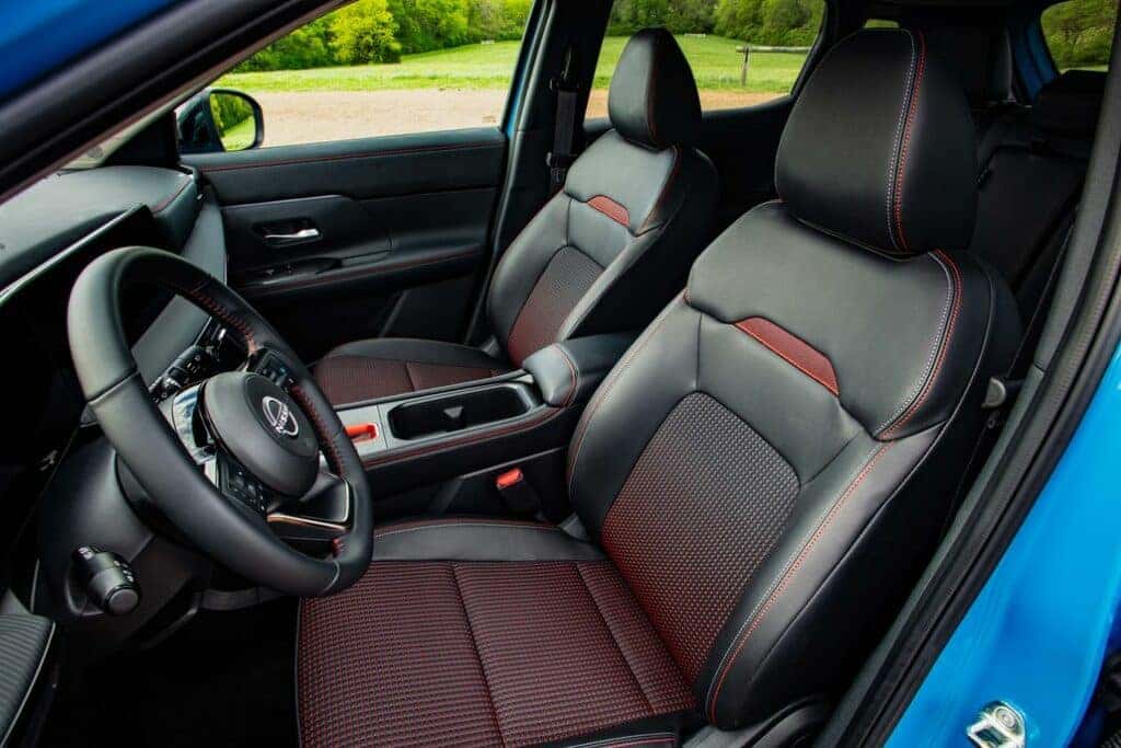 Nissan Kicks Front Interior Seating Driver's Side Perspective
