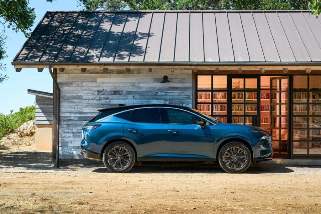 The Side Profile Of The Outstanding 2025 Nissan Murano
