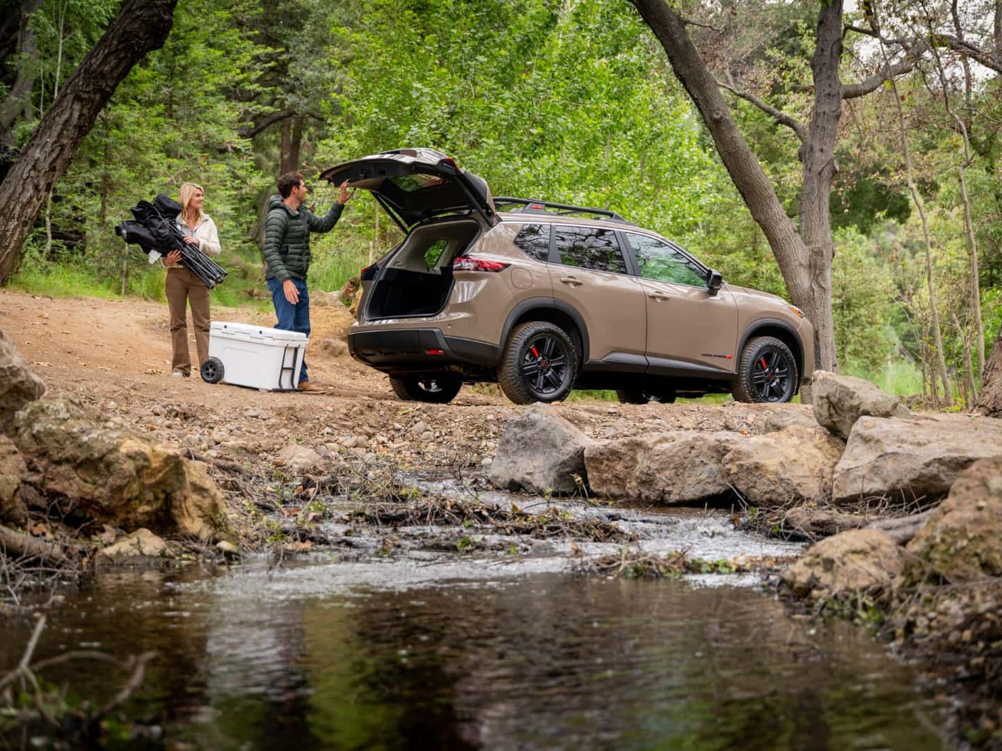 A Sweet Family At Rocky Creek, Unloading Their Dependable And Family-Friendly 2025 Nissan Rogue