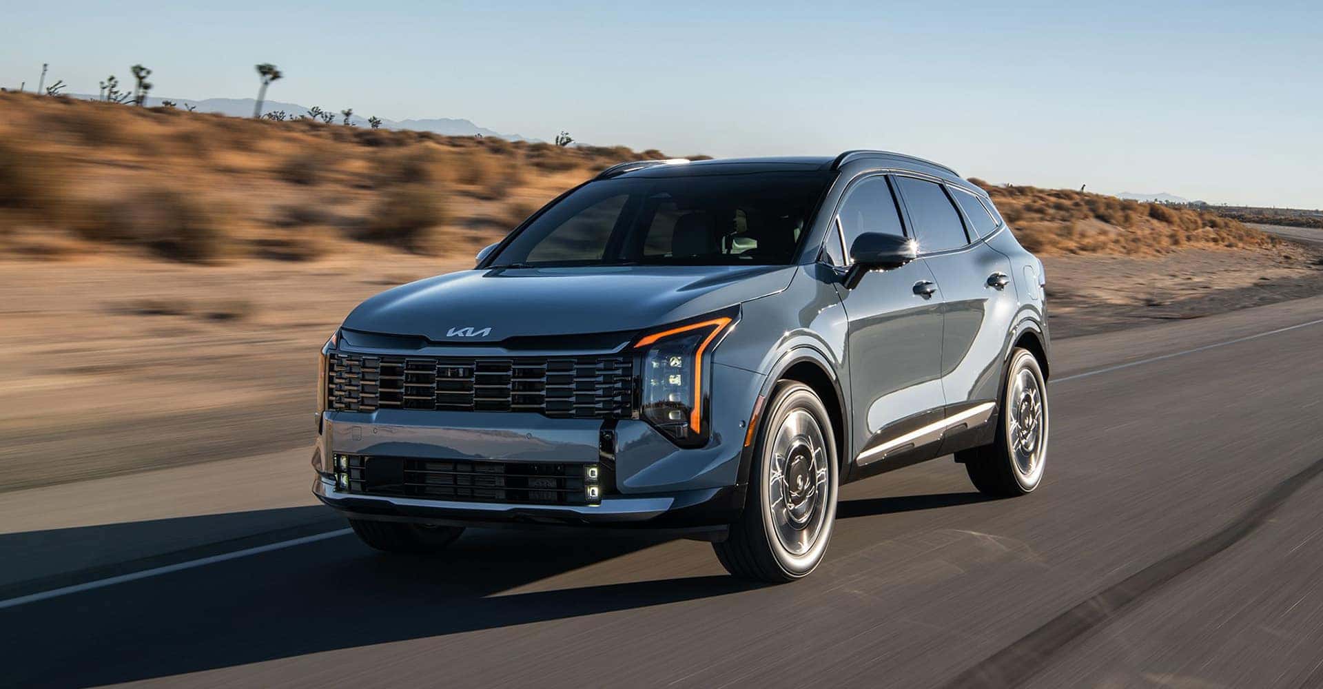2026-Kia-Sportage-Hybrid-side