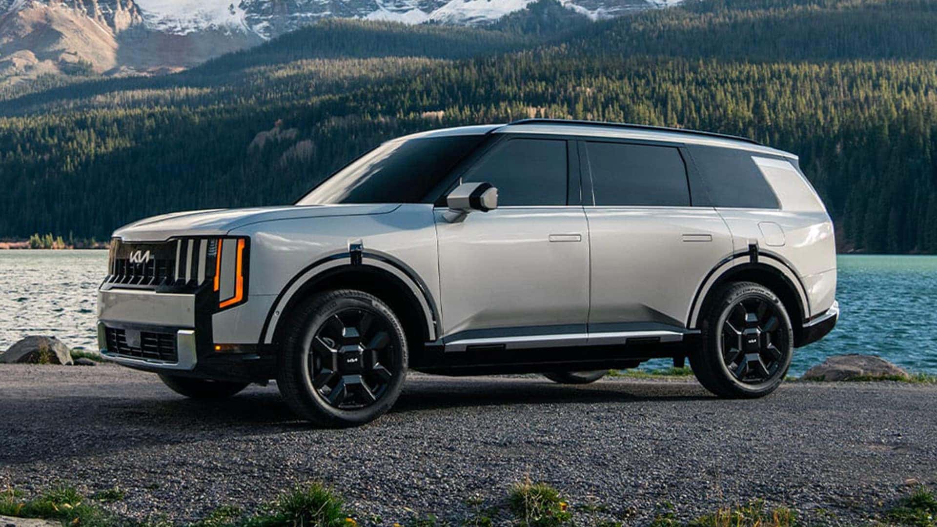 Beige 2027 Kia Telluride