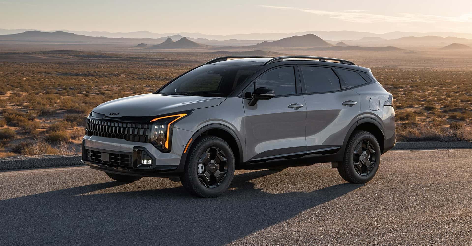2026-Kia-Sportage-grey-outside