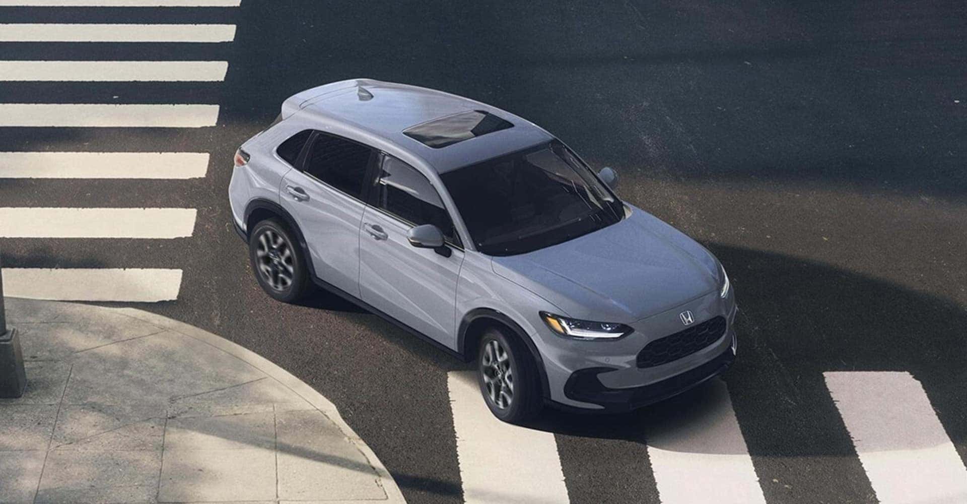 2027-Honda-HRV-in-city