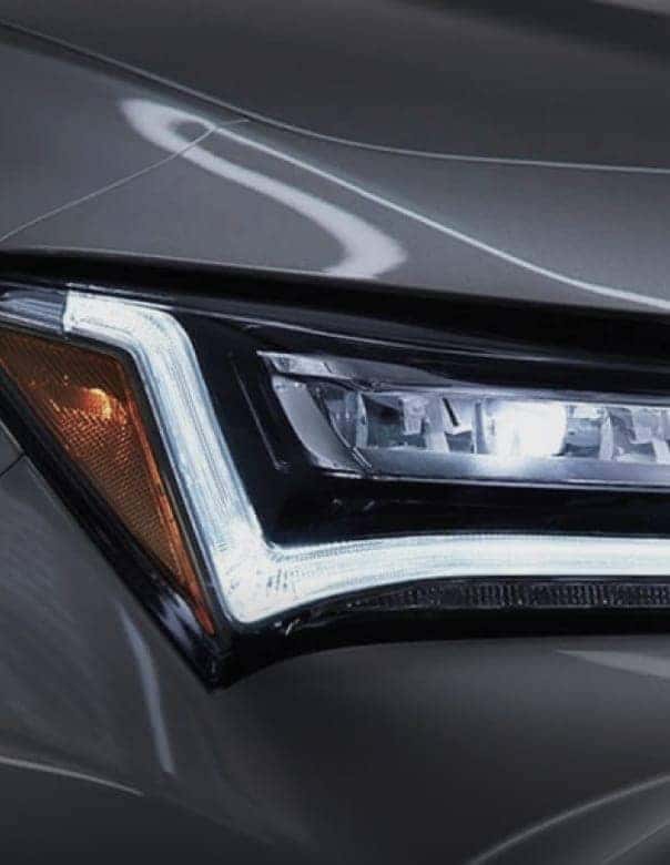 Front headlight of SUV
