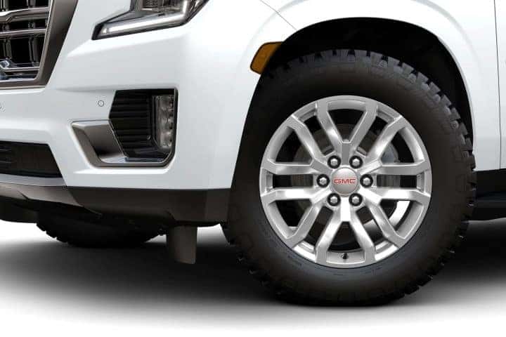 2023 GMC Yukon 20 Inch Polished Aluminum Wheel